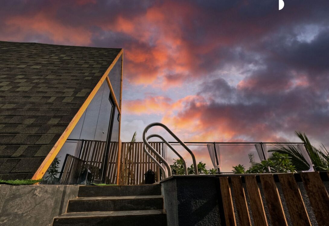 Top rooftop Premium villas in alibaug for rent with pool