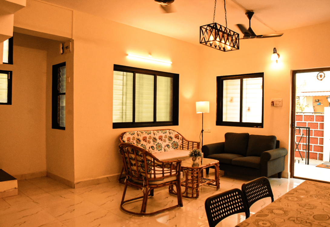 luxury pet friendly reed field cottage Kurul alibaug