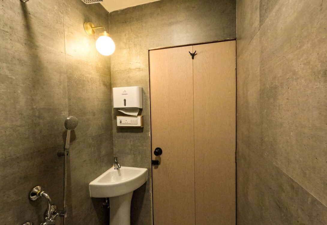 Top Premium triangular villa in Awas alibaug