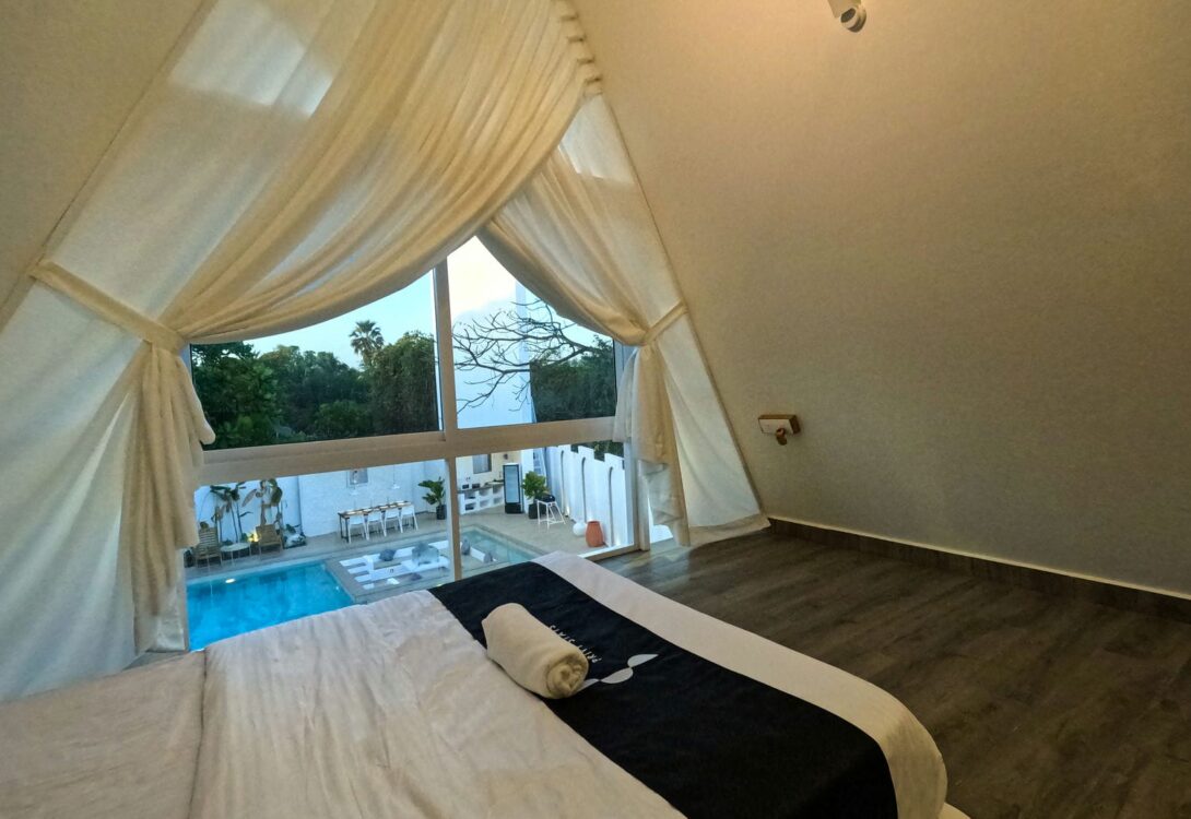 triangular villa alibaug