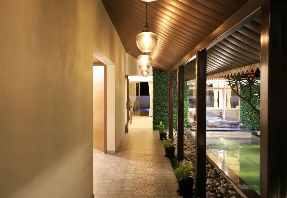 High-ceiling luxury interiors Alibaug