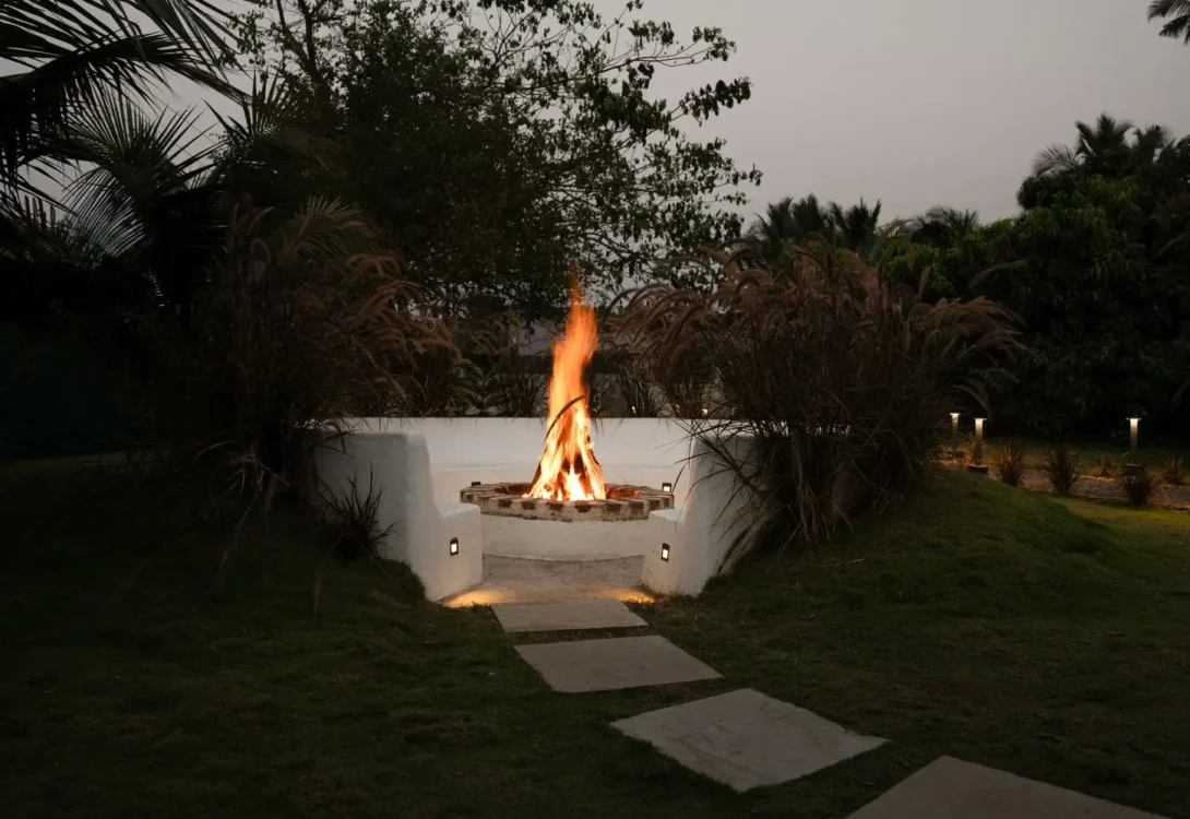 Sunset strolls from villa to beach