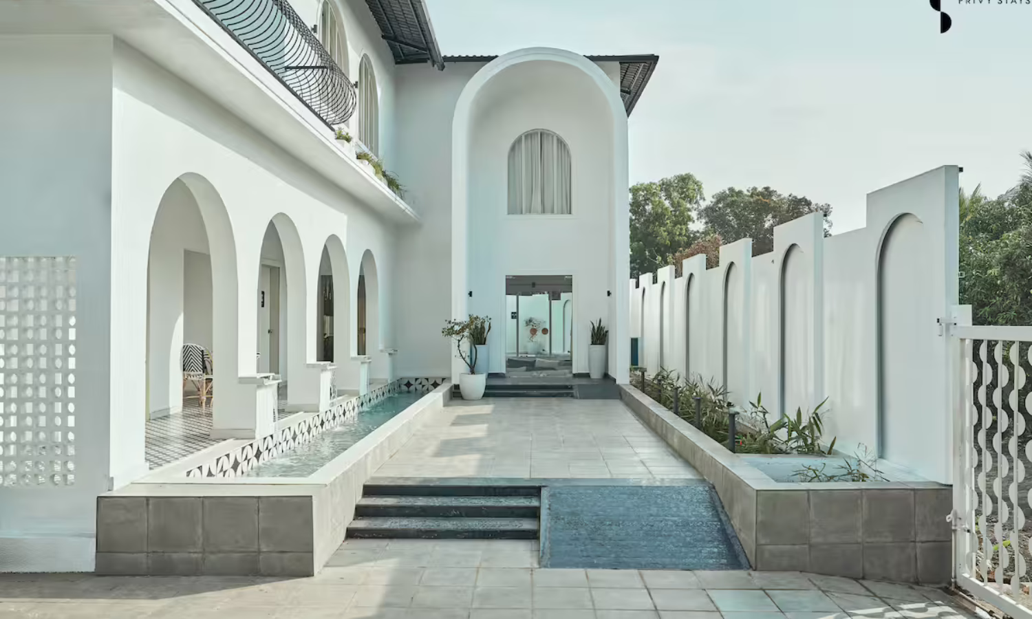 c4ba749d-0bf9-42de-8fc5-b001617d652a