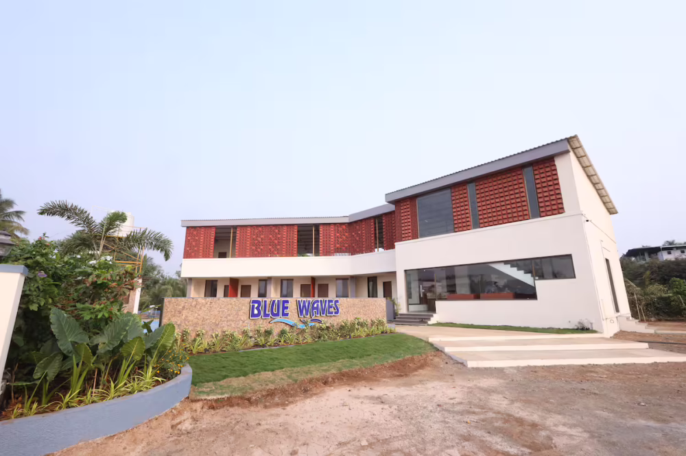 f0343cf3-8476-46af-9437-ea896acdfff3